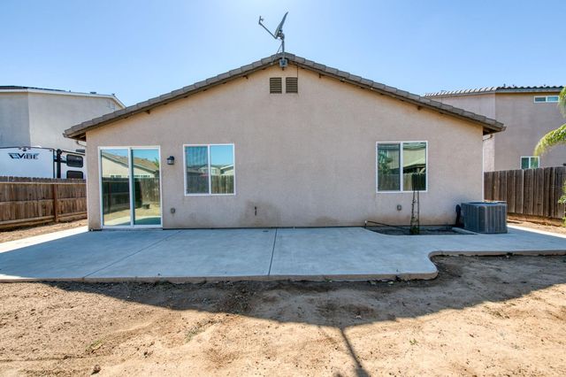 1148 S Filbert Avenue, Fresno, CA 93727