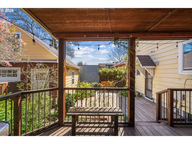 4010 Ne KLICKITAT St, Portland, OR 97212