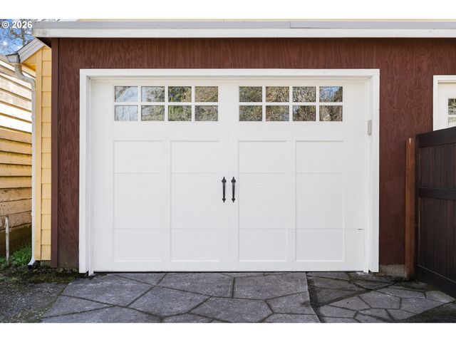 4010 Ne KLICKITAT St, Portland, OR 97212