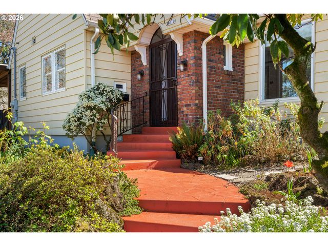 4010 Ne KLICKITAT St, Portland, OR 97212