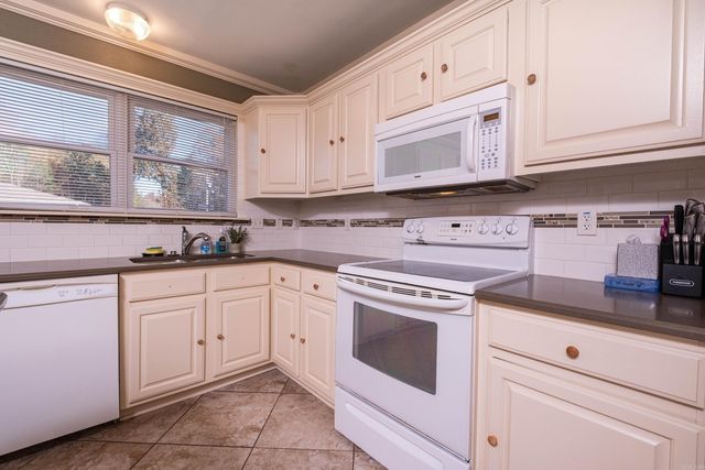 6905 Woodmist Drive, North Little Rock, AR 72118