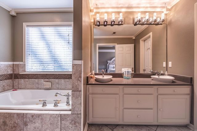 6905 Woodmist Drive, North Little Rock, AR 72118