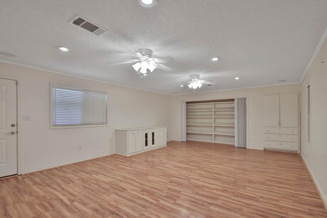 5013 57th Street, Lubbock, TX 79414