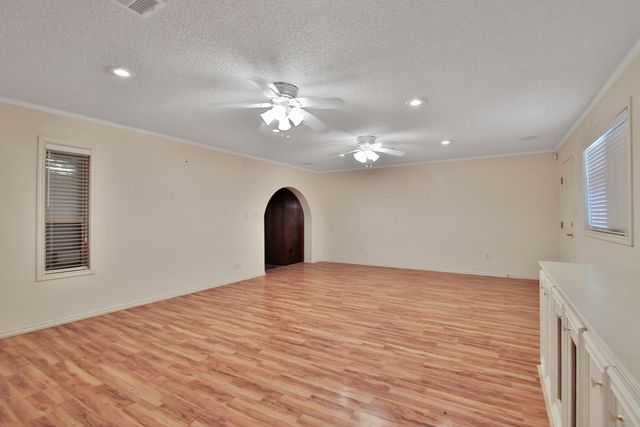 5013 57th Street, Lubbock, TX 79414