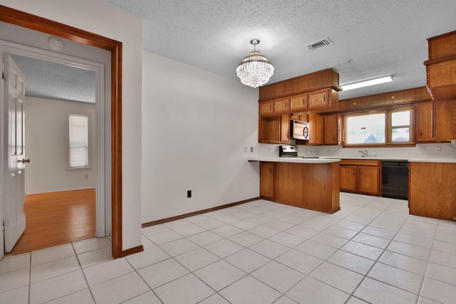 5013 57th Street, Lubbock, TX 79414