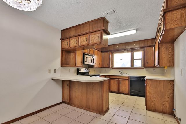 5013 57th Street, Lubbock, TX 79414