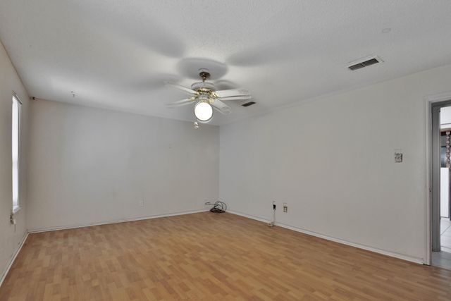 5013 57th Street, Lubbock, TX 79414