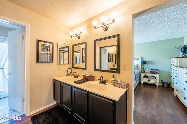 9126 W PORT ROYALE Lane, Peoria, AZ 85381