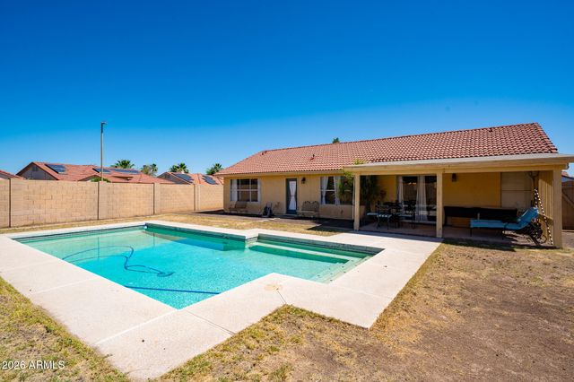9126 W PORT ROYALE Lane, Peoria, AZ 85381