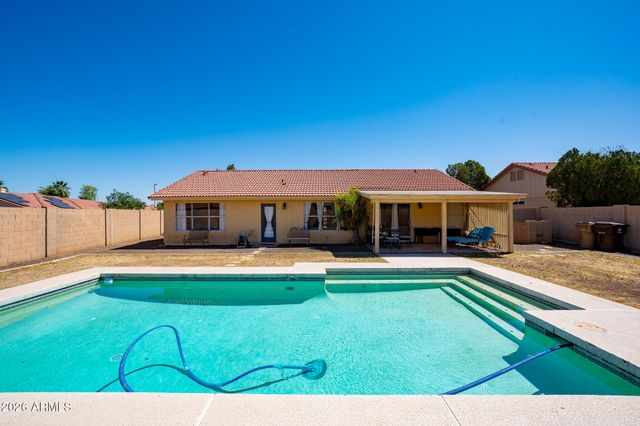 9126 W PORT ROYALE Lane, Peoria, AZ 85381