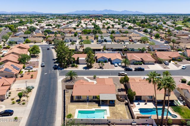 9126 W PORT ROYALE Lane, Peoria, AZ 85381