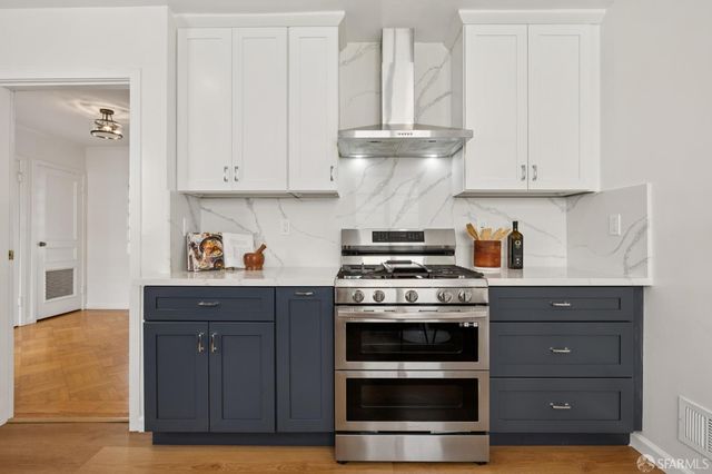 950 Eucalyptus Drive, San Francisco, CA 94132
