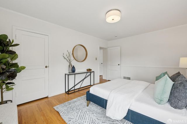 950 Eucalyptus Drive, San Francisco, CA 94132