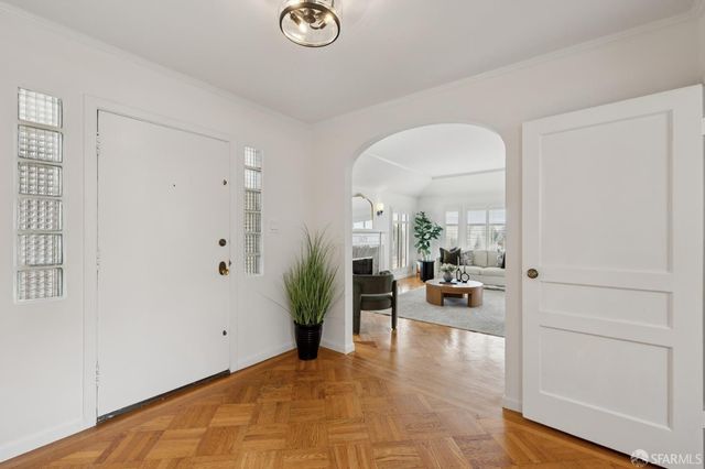 950 Eucalyptus Drive, San Francisco, CA 94132