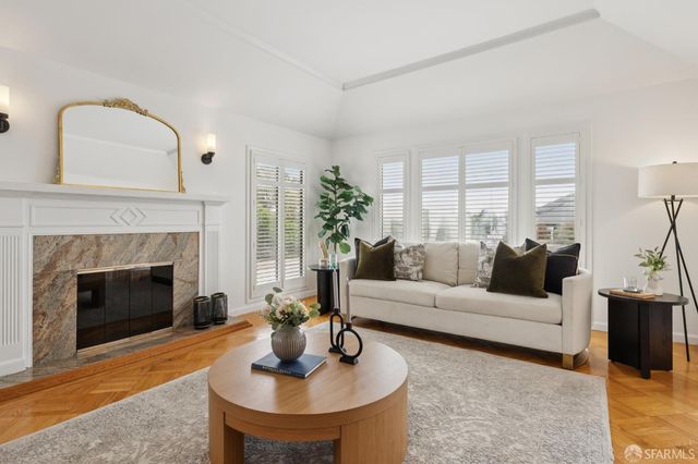 950 Eucalyptus Drive, San Francisco, CA 94132
