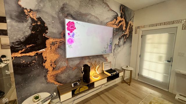 1743 S Meridian Street, Indianapolis, IN 46225