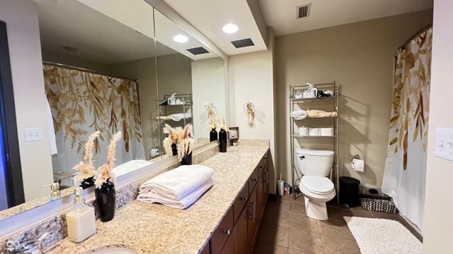 1743 S Meridian Street, Indianapolis, IN 46225