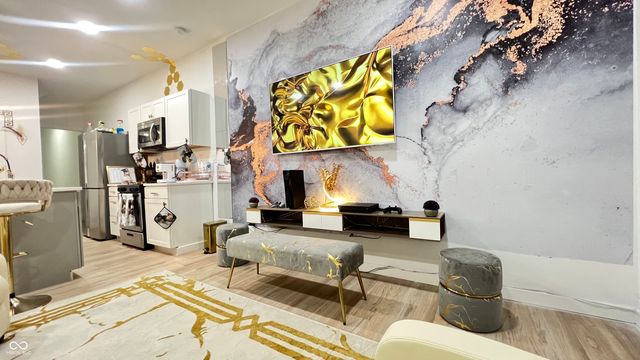 1743 S Meridian Street, Indianapolis, IN 46225