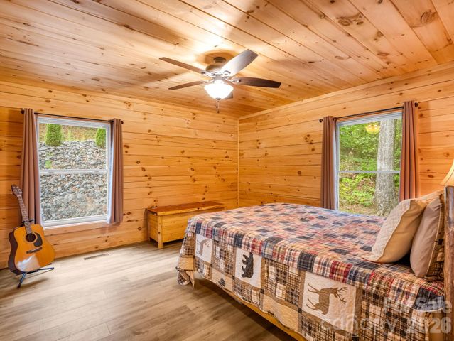 344 Wolf Trail, Lake Lure, NC 28746