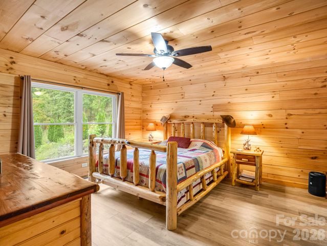 344 Wolf Trail, Lake Lure, NC 28746