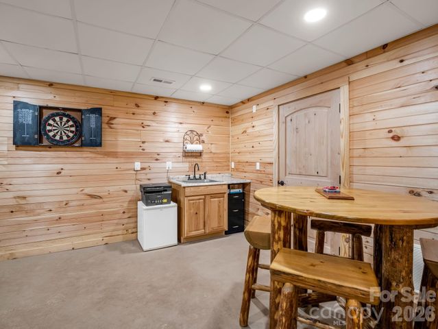 344 Wolf Trail, Lake Lure, NC 28746