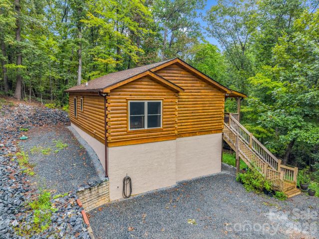 344 Wolf Trail, Lake Lure, NC 28746