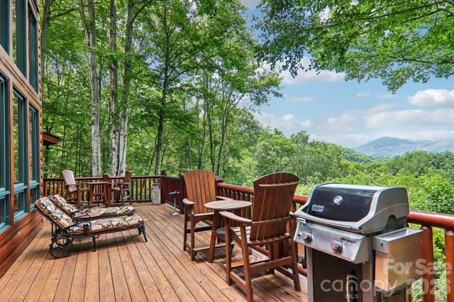 157 Kanusati Trail, Maggie Valley, NC 28751