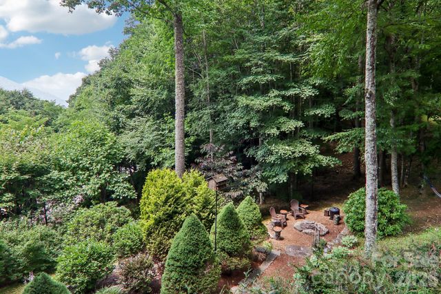 157 Kanusati Trail, Maggie Valley, NC 28751