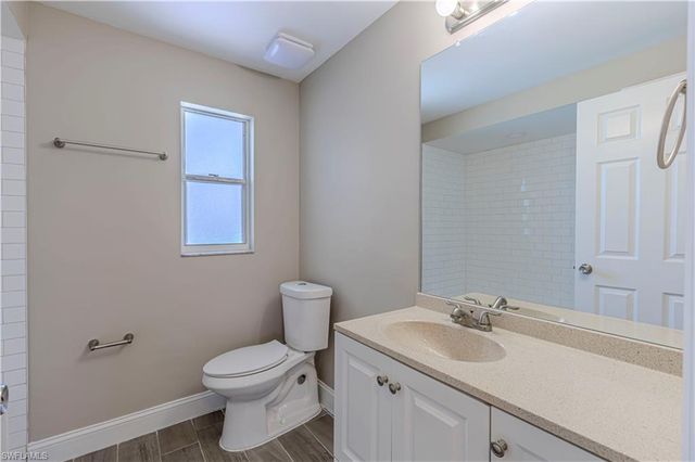 928 35th ST, Cape Coral, FL 33904