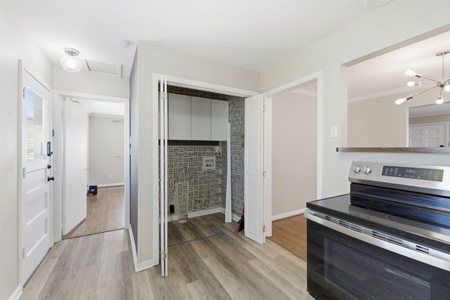 4108 Locke Avenue, Fort Worth, TX 76107