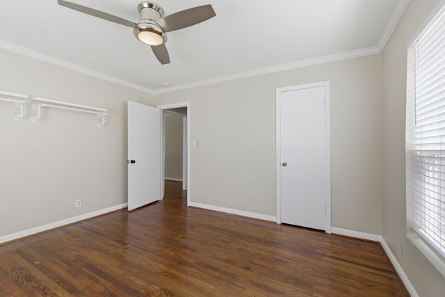 4108 Locke Avenue, Fort Worth, TX 76107