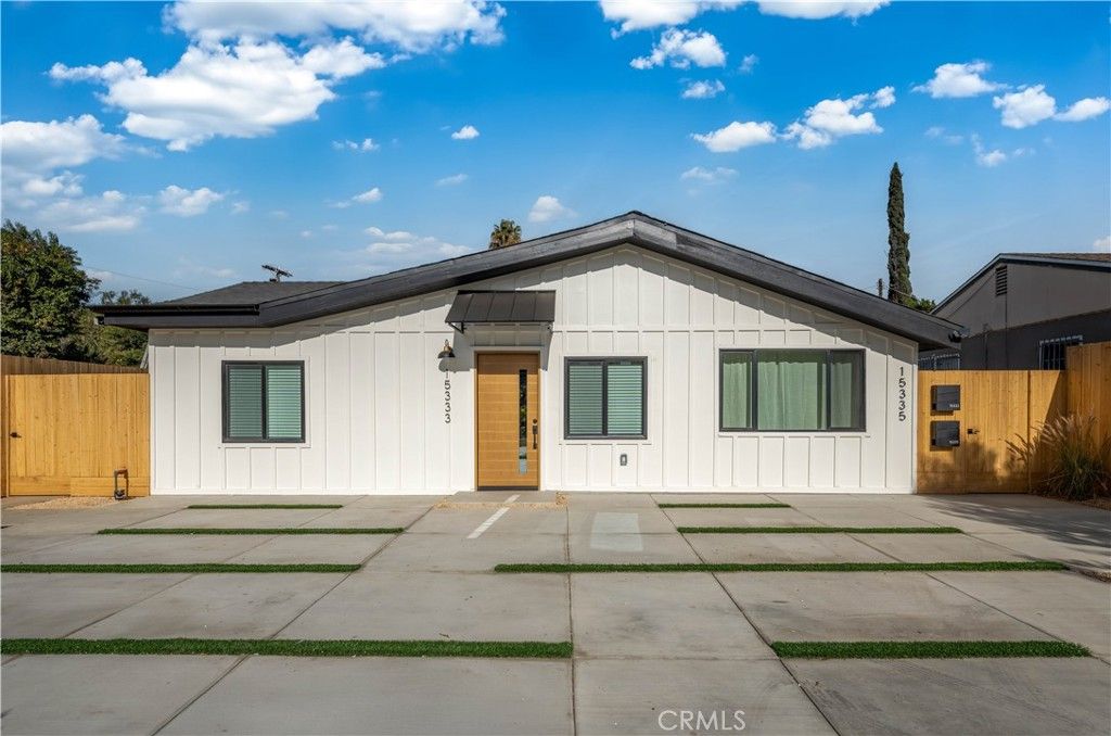 15331 Lemay Street, Van Nuys, CA 91406 — exterior