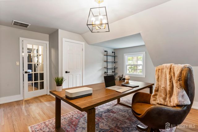 4 Garvey Drive, Monroe, NJ 08831