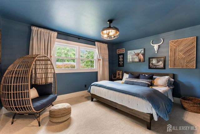 4 Garvey Drive, Monroe, NJ 08831