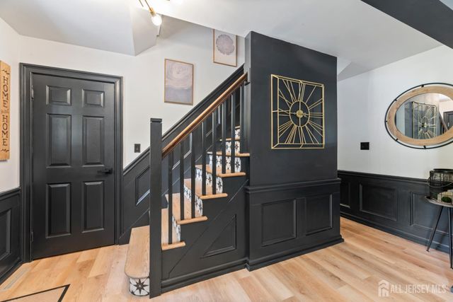 4 Garvey Drive, Monroe, NJ 08831