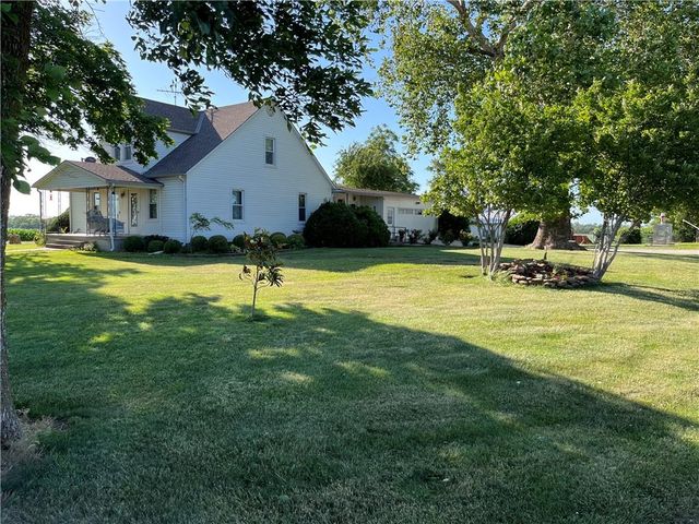 17217 FF HWY Highway, Higginsville, MO 64037