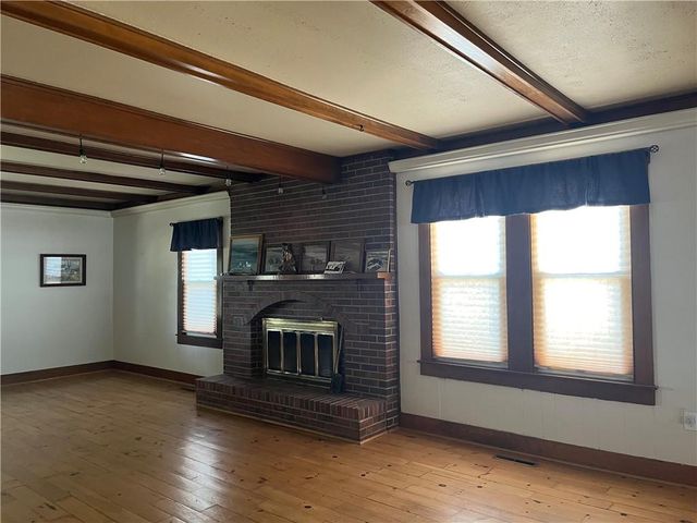 17217 FF HWY Highway, Higginsville, MO 64037