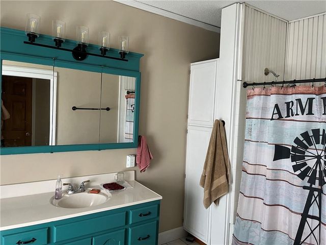 17217 FF HWY Highway, Higginsville, MO 64037