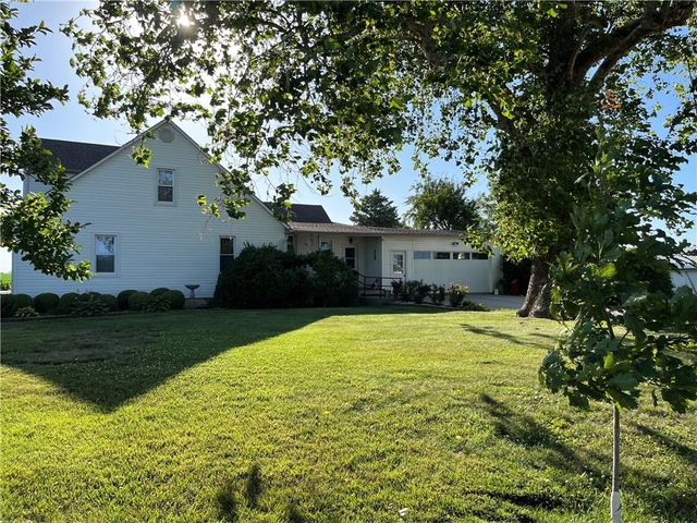 17217 FF HWY Highway, Higginsville, MO 64037