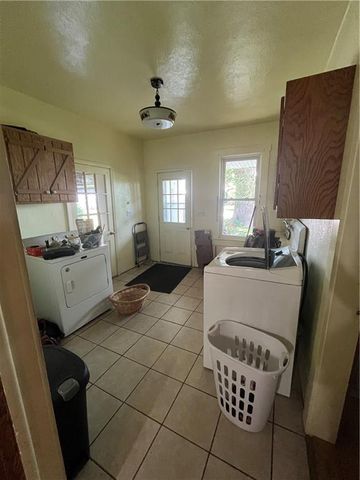 17217 FF HWY Highway, Higginsville, MO 64037