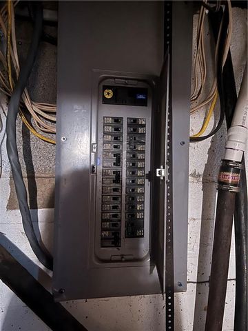 17217 FF HWY Highway, Higginsville, MO 64037