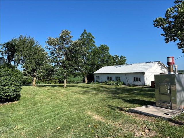 17217 FF HWY Highway, Higginsville, MO 64037