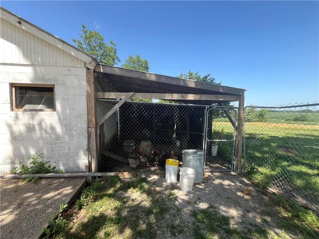 17217 FF HWY Highway, Higginsville, MO 64037
