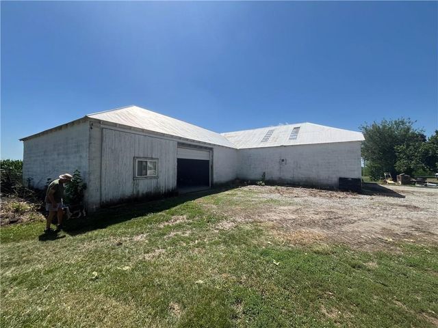 17217 FF HWY Highway, Higginsville, MO 64037