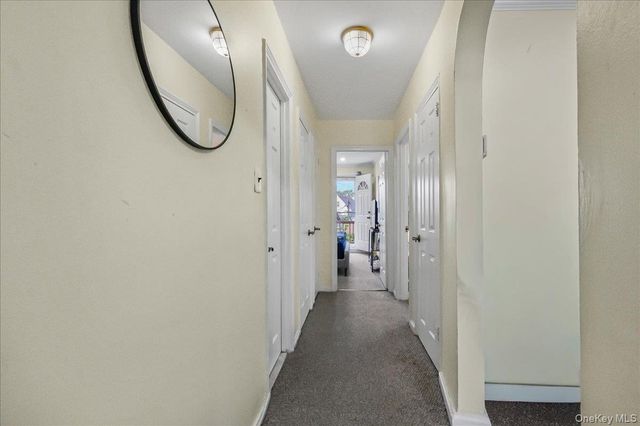 8458 Little Neck Parkway, Floral Park, NY 11001