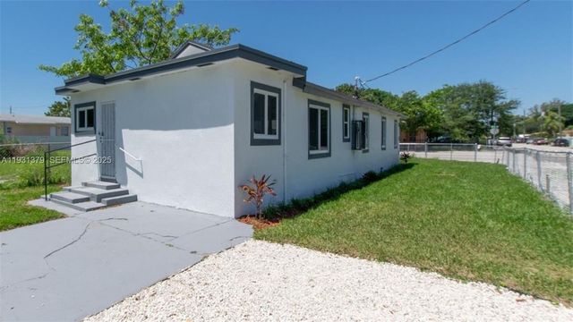 6859 NW 17th Ave, Miami, FL 33147