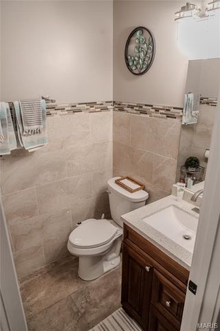 979 Bentley Park Circle, O'fallon, MO 63368