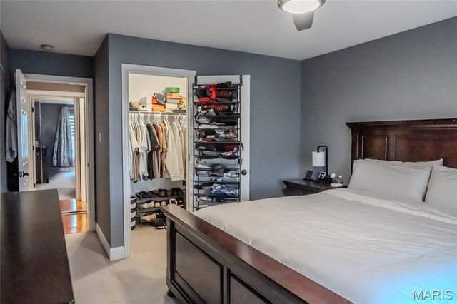 979 Bentley Park Circle, O'fallon, MO 63368