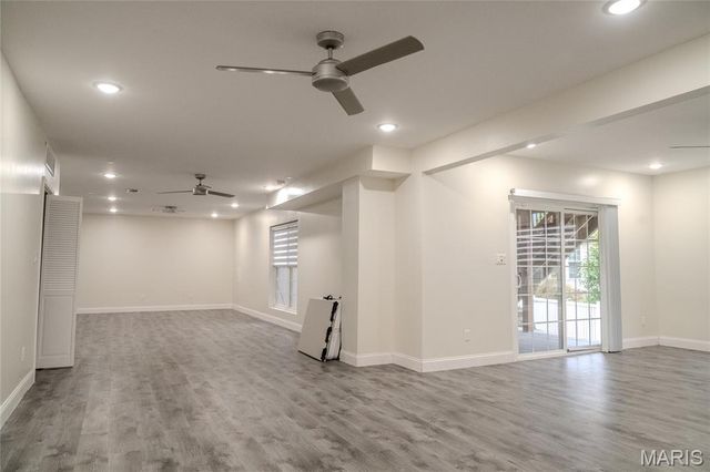 979 Bentley Park Circle, O'fallon, MO 63368