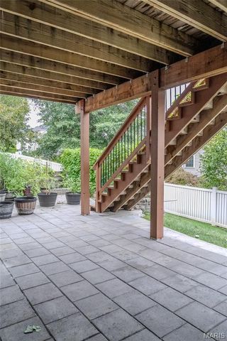 979 Bentley Park Circle, O'fallon, MO 63368